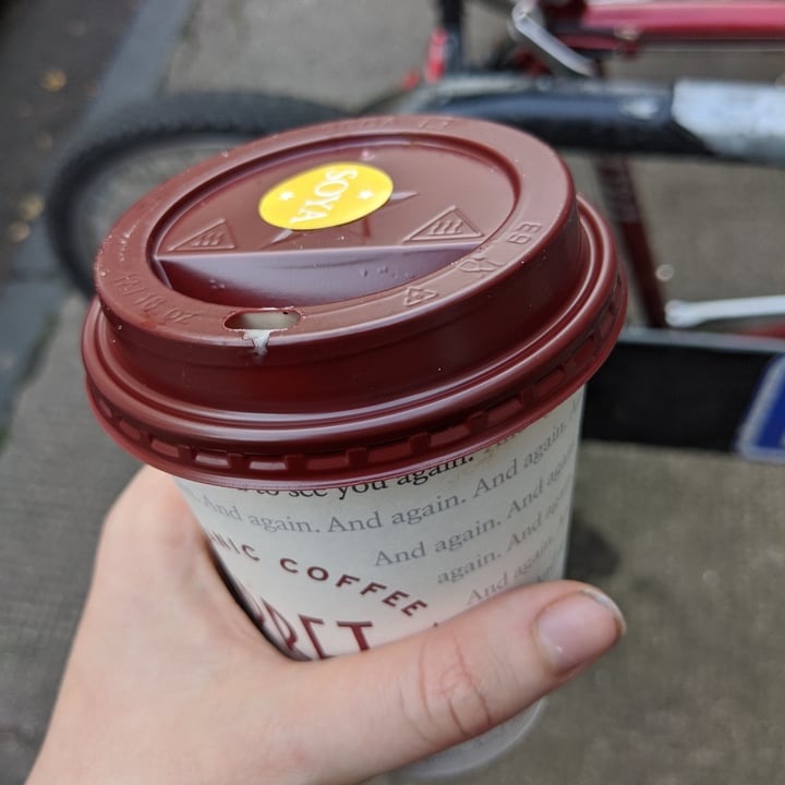 review photo of Pret A Manger Soya Cappuccino shared by @cherrypersimmon on 11 Oct 2020 - review