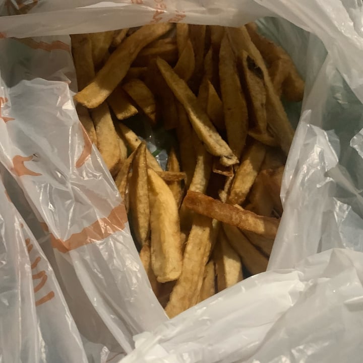 photo of GreenFactory Papas Fritas shared by @naleuem on  19 Dec 2021 - review
