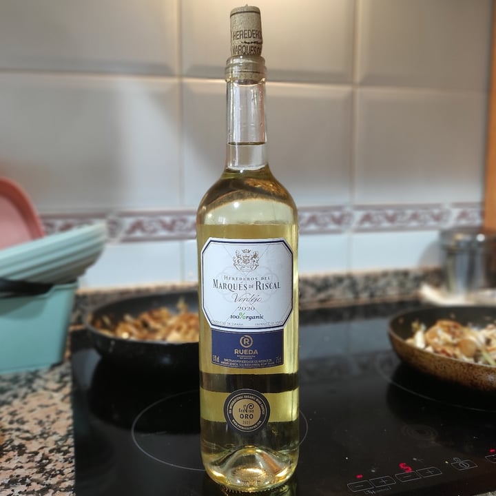 photo of marques de riscal Verdejo shared by @kobthel on  10 Jul 2022 - review