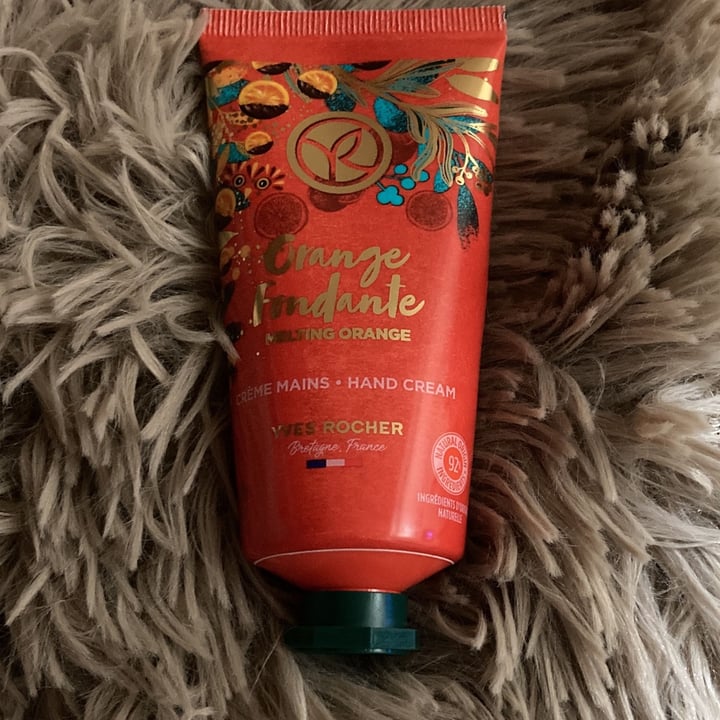 photo of Yves rocher Orange Fondante Hand Cream shared by @chiaraa on  09 Apr 2022 - review