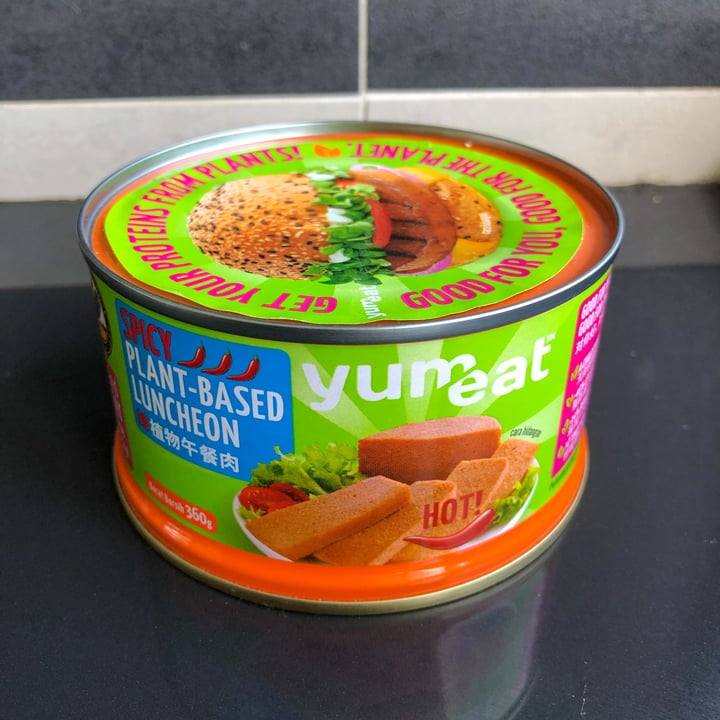 photo of Yumeat Plant Based Luncheon Meat shared by @m1tch9i on  19 May 2022 - review