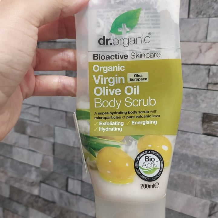 photo of Dr. Organic ltda Body scrub shared by @lilituga on  12 May 2022 - review