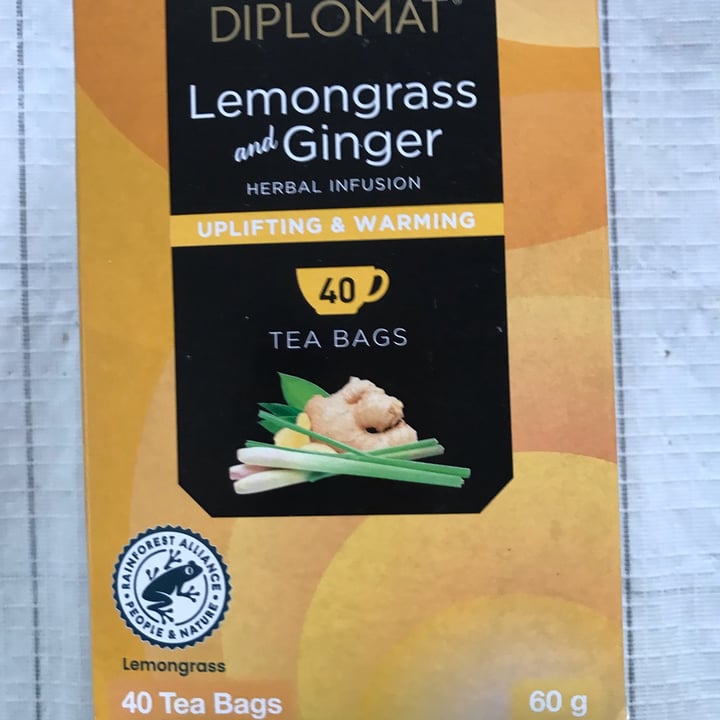 review photo of Diplomat Lemongrass and Ginger shared by @aleessandra on 07 May 2022 - review