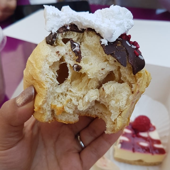 photo of Seaside Kitchen & Cake Parlour Cruffin shared by @purplelilpixie on  19 Jun 2021 - review