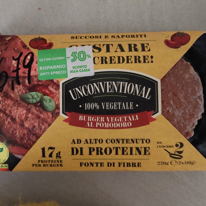 review photo of Unconventional Burger Vegetale Al Pomodoro - Tomato Burger shared by @elladora on 05 Nov 2022 - review