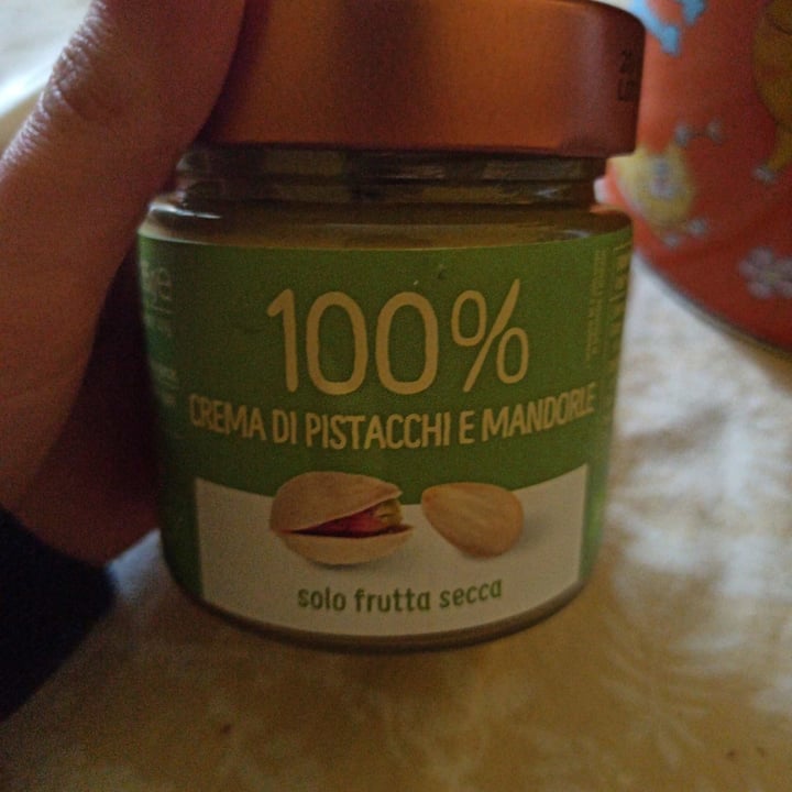 review photo of Il Viaggiator Goloso Crema Pistacchi E Mandorle shared by @pizzakebap on 21 Mar 2022 - review