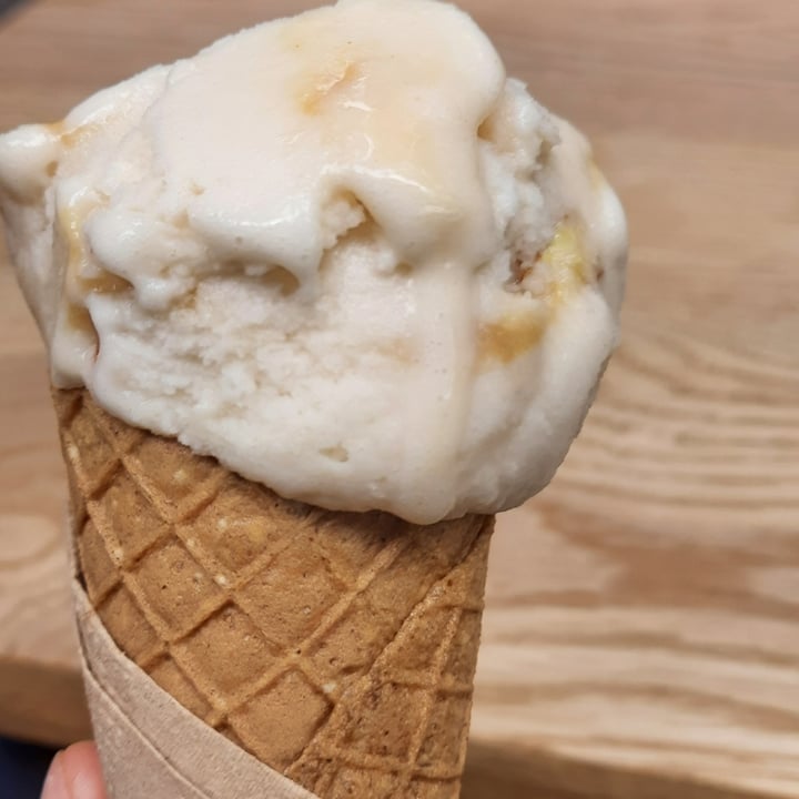 review photo of Nieve de Olla Helado De Caramelo shared by @mariaolmedo9 on 26 Jul 2021 - review