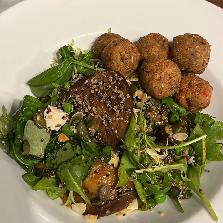 review photo of Copper Cafe Buddha Bowl shared by @chenruiqing on 06 Oct 2022 - review