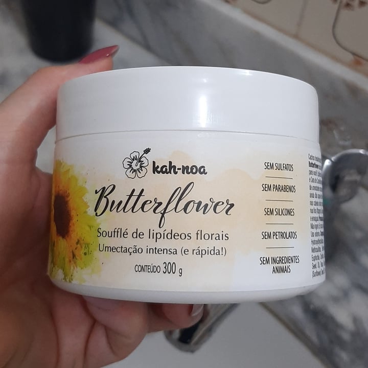 review photo of Kah-Noa Super Light Leave-in shared by @veruskaramanauskas on 04 Apr 2022 - review