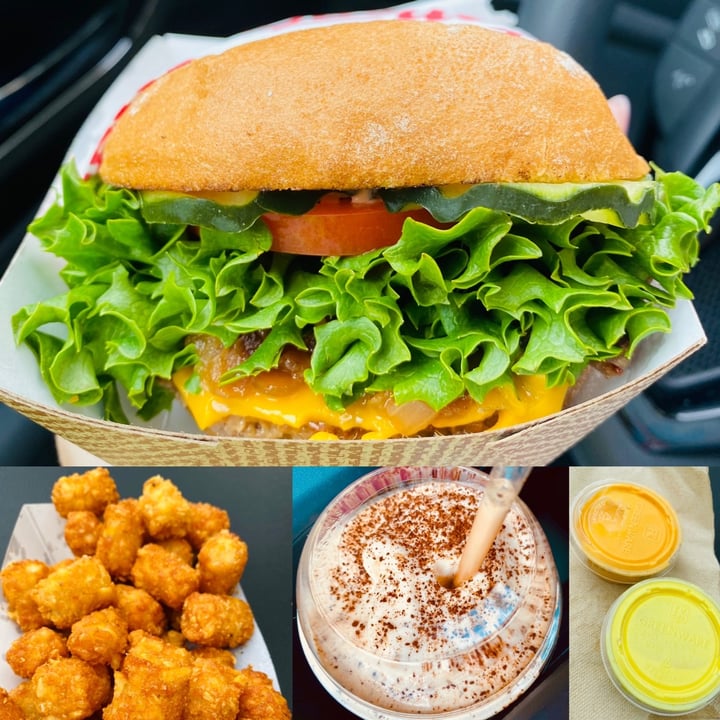 review photo of Monty's Good Burger Monty’s good burger single shared by @rocknrolldogmom on 30 Jun 2021 - review