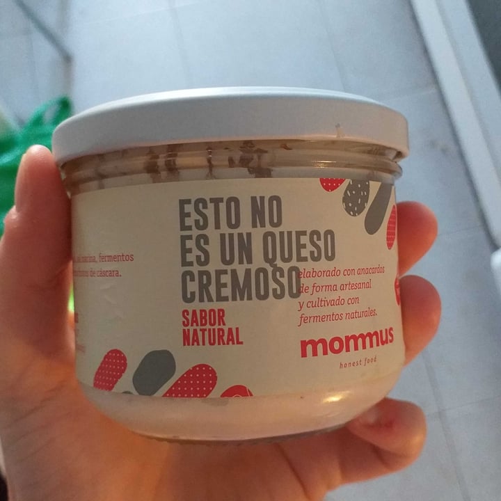 photo of Mommus Queso Cremoso shared by @marijosegt on  28 Apr 2022 - review