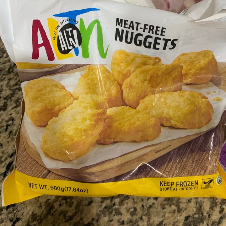 photo of Taste the Alternative Meat Free Nuggets shared by @twigsfeed on  02 Sep 2021 - review
