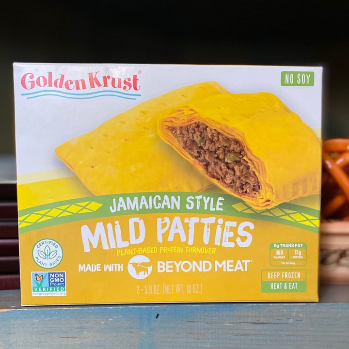 photo of Golden Krust Jamaican Style Mild Patties shared by @amz8893 on  17 Oct 2020 - review