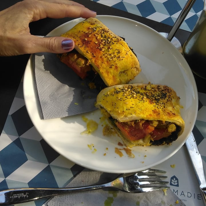 review photo of Casa Madie ex Pappa Reale Vegan Roll Con Zucca Pumpkin Vegan Roll shared by @zianena on 30 Oct 2022 - review