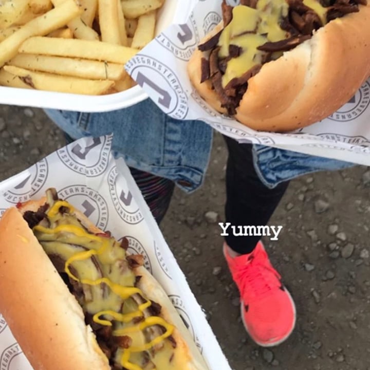 photo of Jake's Vegan Steaks Philly Cheesesteak shared by @aimeelogue on  05 May 2020 - review