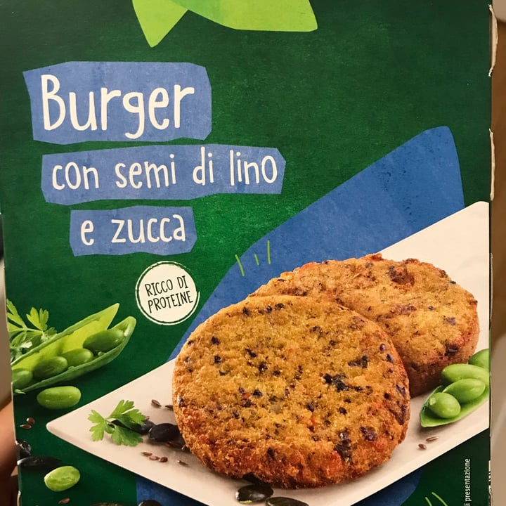photo of Vemondo burger Semi Di Lino E Zucca shared by @maravegrun on  30 Sep 2022 - review
