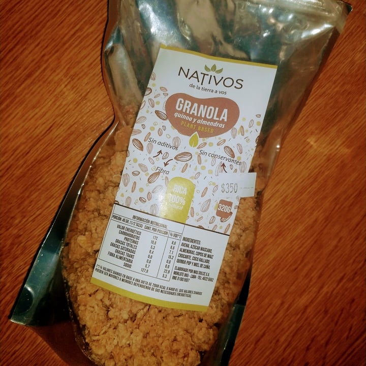 photo of Nativos Granola (Quinoa Y Almendras) shared by @celinap on  01 Jun 2021 - review