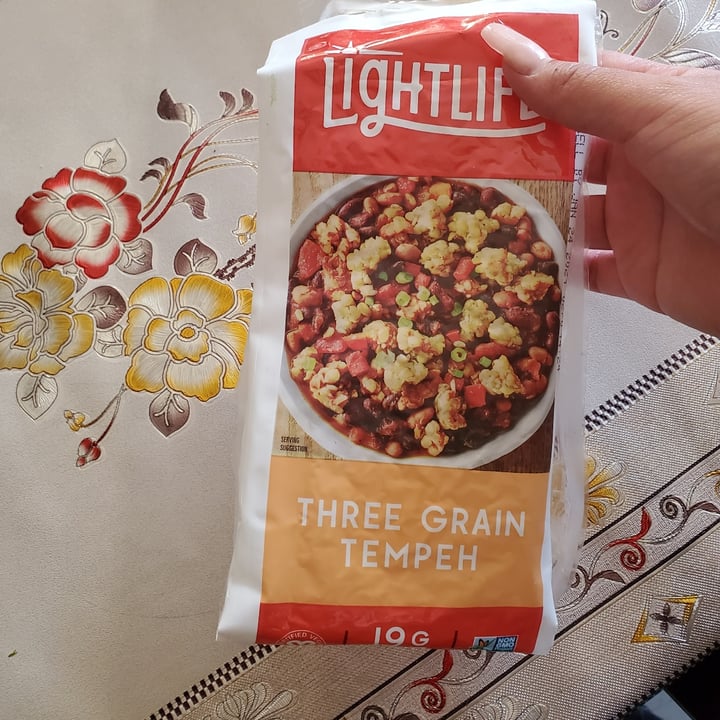 photo of Lightlife Three Grain Tempeh shared by @luceroherrera7 on  21 Dec 2020 - review