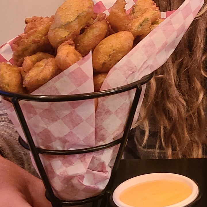 photo of The Bayside Cafe Fried Pickles shared by @summerwindotis on  23 Jun 2021 - review