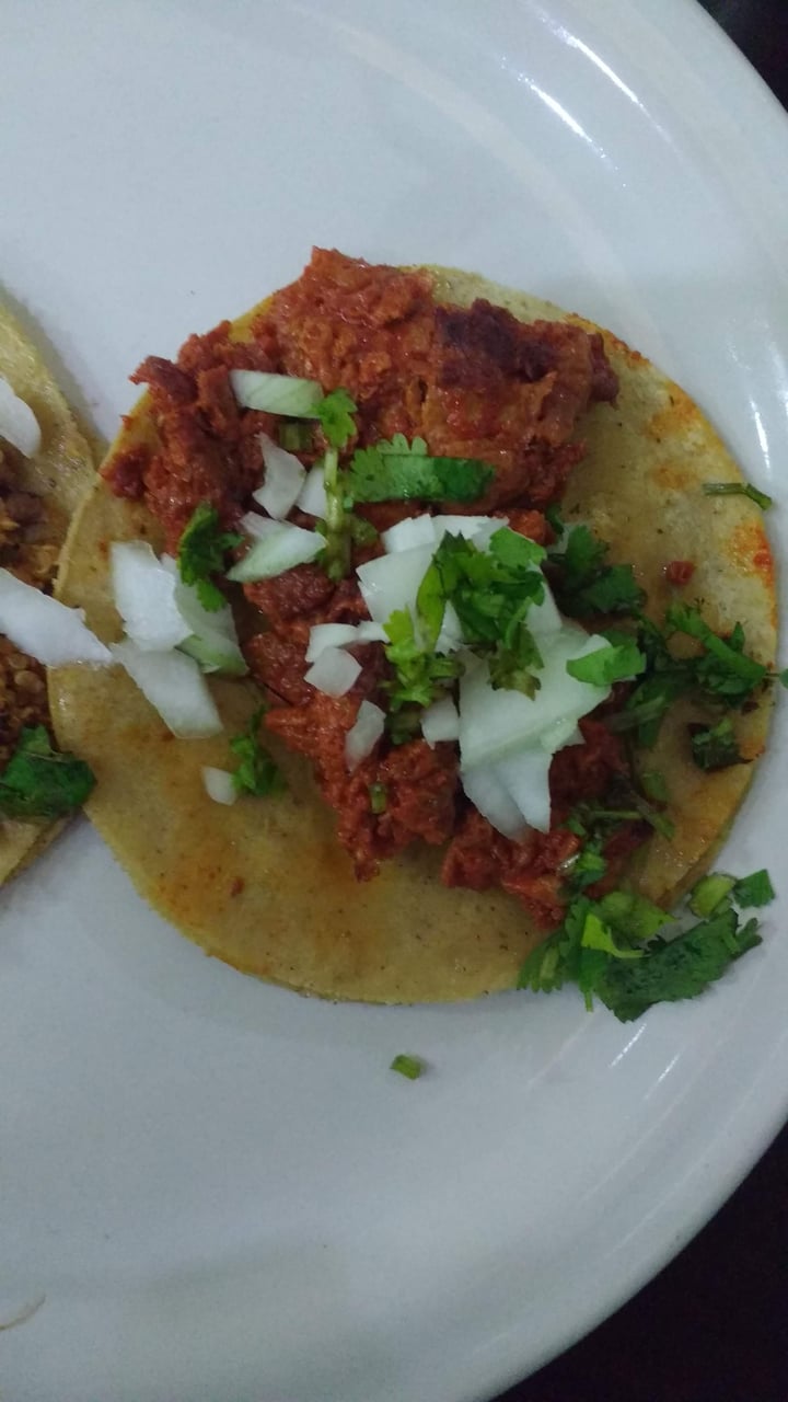 photo of Restaurante y Panadería VEGuerrero Lindavista Taco de Chicharron shared by @uvazombie on  21 Dec 2019 - review