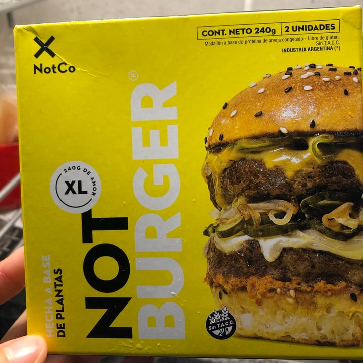 photo of NotCo Not Burger XL shared by @rbtinez15 on  26 Jun 2021 - review