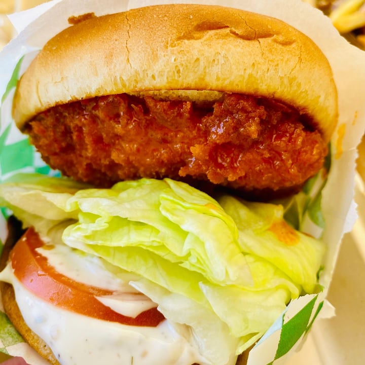 review photo of Beleaf Burgers - Vegan Fast Food | Vegan Burgers Chix Sandwich And Smothered Fries shared by @rocknrolldogmom on 29 Jun 2021 - review