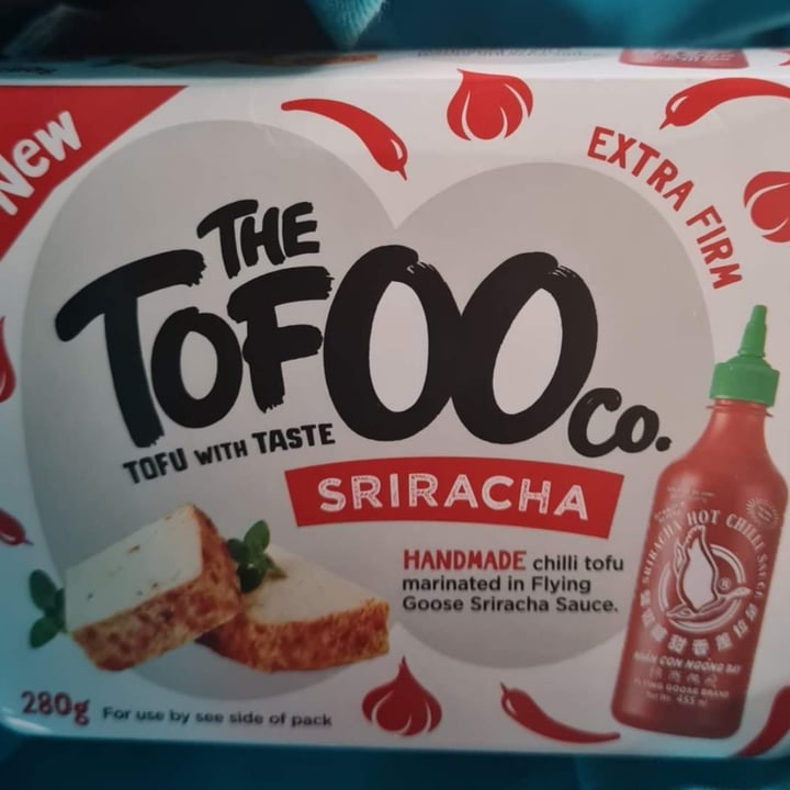 photo of The Tofoo Co. Sriracha tofu shared by @rebeccabream on  20 Oct 2022 - review