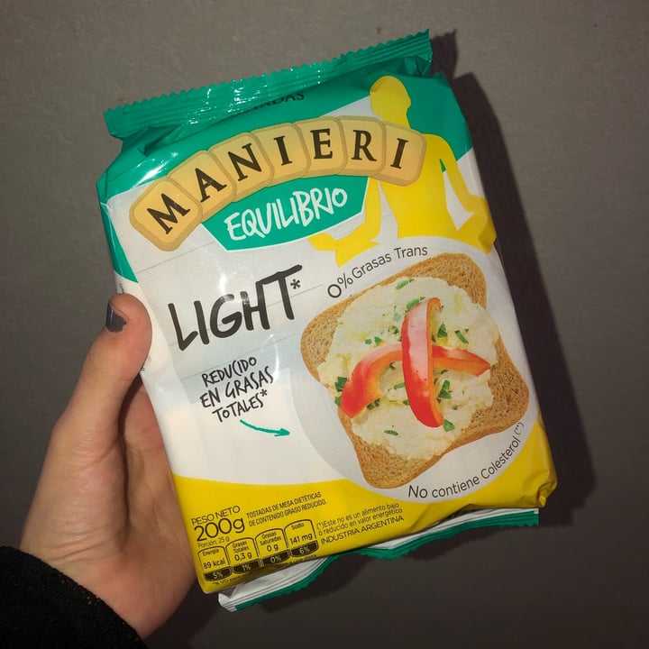 photo of Manieri Tostadas light de harina de trigo shared by @televape on  10 Dec 2021 - review