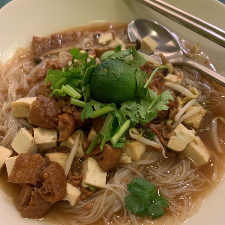 photo of Eco-Harmony Cafe 轻安地球村 Mee siam shared by @georgejacobs on  19 Feb 2021 - review
