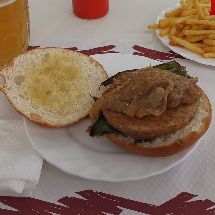 photo of Cal Manel Burger blackfish shared by @aaronchoi on  15 Apr 2021 - review