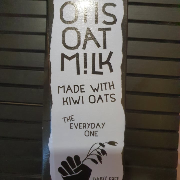 photo of Otis Oat Milk Oat M!lk (The Everyday One) shared by @alif898 on  27 Jun 2022 - review