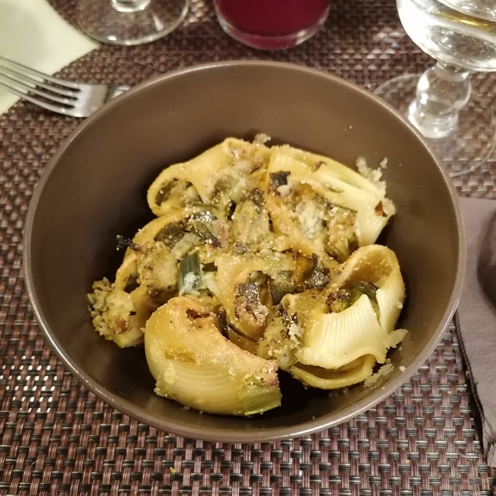 photo of Cucinot Conchiglioni Con Asparagi E Formaggio Di Riso Affumicato shared by @jessicarebeg on  27 Mar 2022 - review