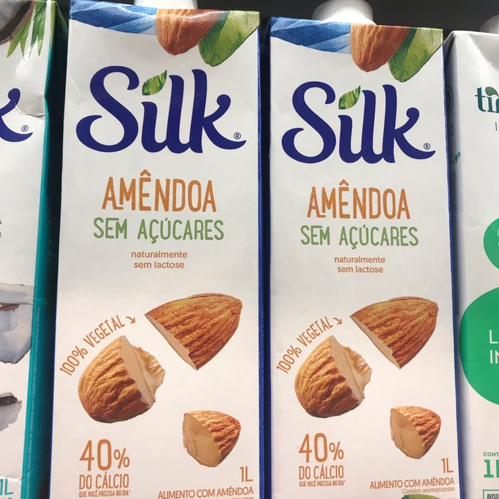 photo of Silk Alimento com amêndoa shared by @alineandrade on  18 Sep 2022 - review
