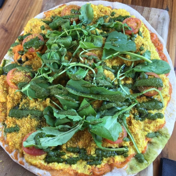 photo of Sapiens. Comida Saludable. Pizza Mediterránea shared by @fransolis on  08 Nov 2021 - review