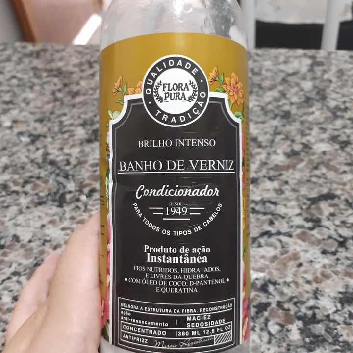 photo of Flora Pura Condicionador Banho de Verniz shared by @monicalima on  12 May 2022 - review