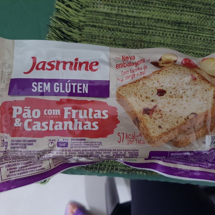 review photo of Jasmine Bread shared by @malice on 08 May 2022 - review