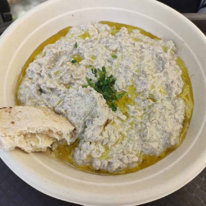photo of Hummus bar Babaganoush shared by @gimmione on  22 Jul 2022 - review