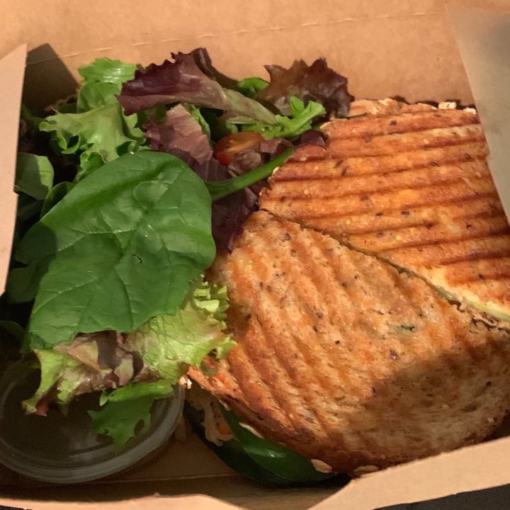 photo of Freesoulcaffé Panini Poulet shared by @katfrench on  13 May 2020 - review