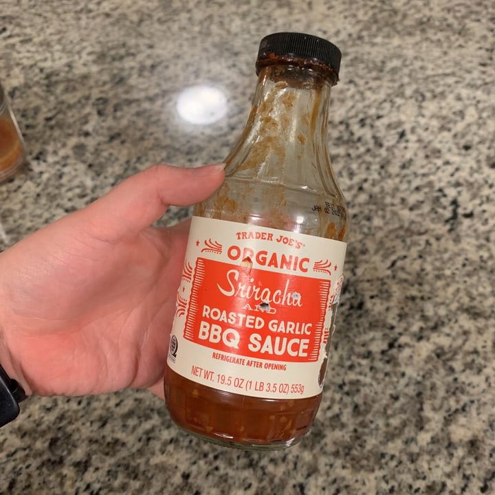 photo of Trader Joe's Sriracha And Roasted Garlic BBQ Sauce shared by @aglanphear on  01 Jan 2021 - review