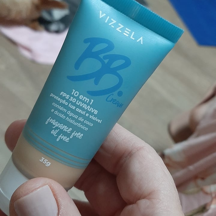 photo of Vizzela Cosméticos BB Cream shared by @paularossi on  03 Jun 2022 - review