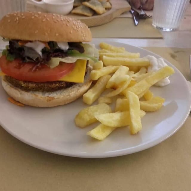 Photo of the dish “Lentejas Burger”