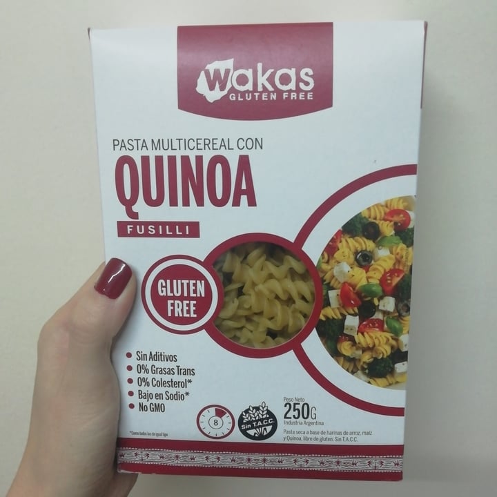 photo of Wakas Pasta Multicereal con Quinoa shared by @nanaesquivel on  27 Jul 2021 - review