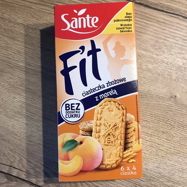 photo of Sante cookies with apricots shared by @auroradesign on  10 Jul 2022 - review