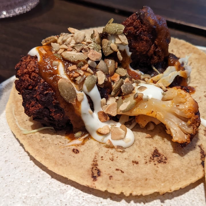 photo of PLANTA Cocina Cauliflower Adobo Taco shared by @shaynak112 on  29 Aug 2022 - review
