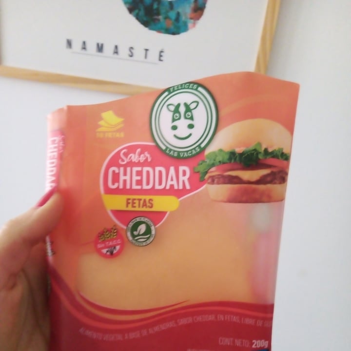 photo of Felices Las Vacas Queso en fetas sabor chedar shared by @camreggae on  26 Mar 2022 - review