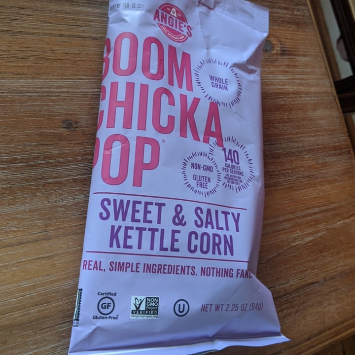 review photo of Angie's BOOMCHICKAPOP Sweet & Salty Kettle Corn shared by @polimana on 07 Oct 2020 - review