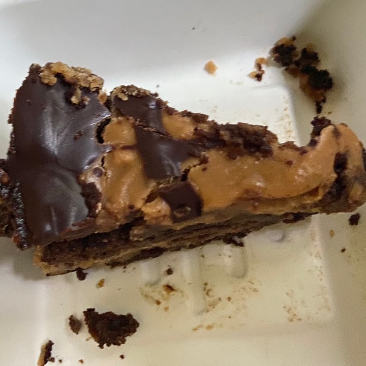 photo of Rosetta's Kitchen Peanut hutter chocolate cheesecake shared by @vfct on  04 Aug 2021 - review