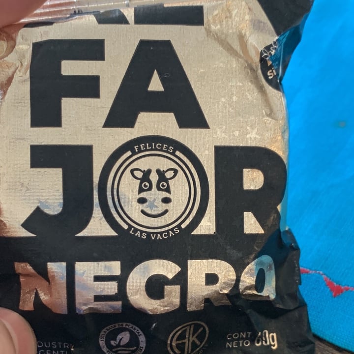 photo of Felices Las Vacas Alfajor Negro shared by @monigote17 on  16 Dec 2021 - review