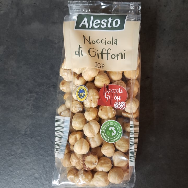 photo of Alesto Nocciola di Giffoni IGP shared by @kristam on  13 Jun 2022 - review