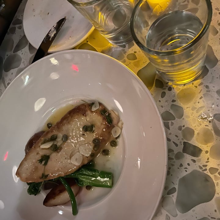 photo of Coletta Chicken piccata shared by @mariannaniero on  16 Mar 2022 - review
